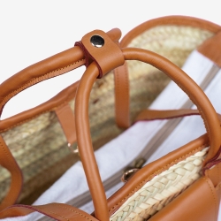 Petit Panier en raphia et cuir conçu pour La Sultana